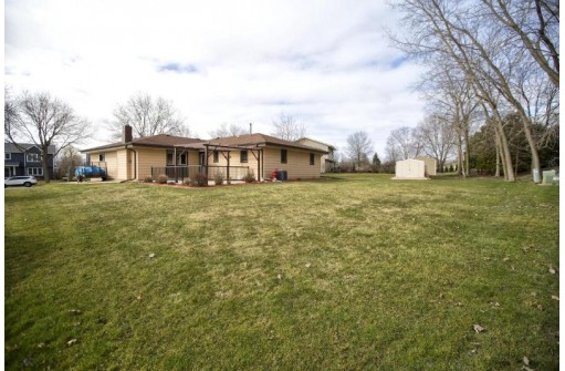 3118 West Thorncrest Drive, Franklin, WI 53132-9114