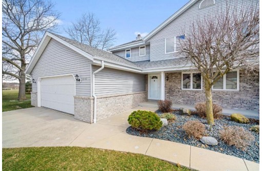 8140 South 88th Street, Franklin, WI 53132-9173