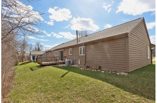 3708 South Bayberry Lane, Greenfield, WI 53228-1360