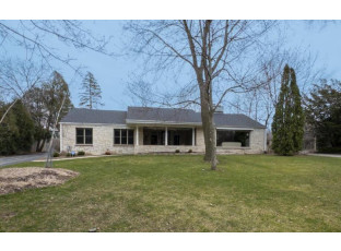 6986 North Elm Tree Road Glendale, WI 53217