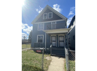 3261 North 26th Street 3263 Milwaukee, WI 53206