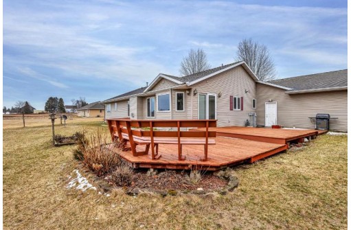 4840 Cottage Lane, Two Rivers, WI 54241