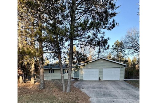 212 Walden Oaks Way, Nekoosa, WI 54457