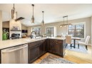 6115 West Woods Lane 7A, Mequon, WI 53092