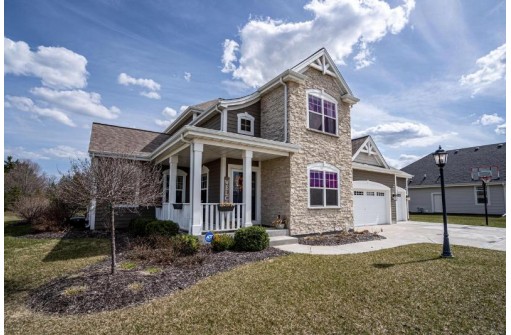 10920 North Highlander Drive, Mequon, WI 53097