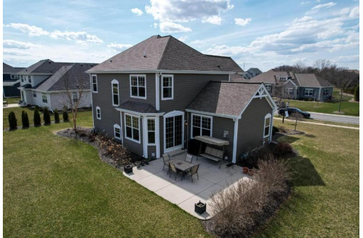 10920 North Highlander Drive, Mequon, WI 53097