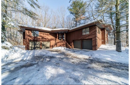 698 Treehouse Lane A, Kohler, WI 53044-1118