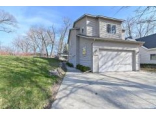 30124 Mound Drive Burlington, WI 53105-9136