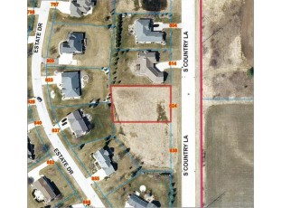 824 South Country Lane Fond Du Lac, WI 54935