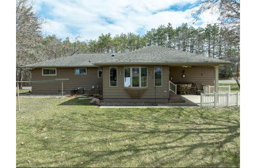 17883 Idler Road, Sparta, WI 54656-4484