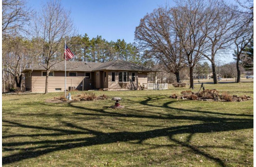 17883 Idler Road, Sparta, WI 54656-4484