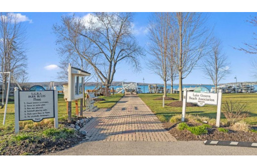 N1744 West Beach Drive, Lake Geneva, WI 53147