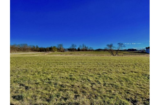 10723 Sherman Road, Cedarburg, WI 53012