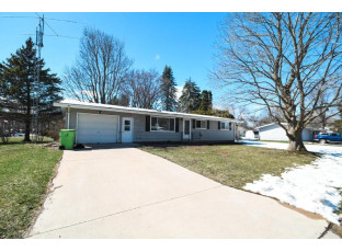 471 Union Street Green Lake, WI 54941-9592