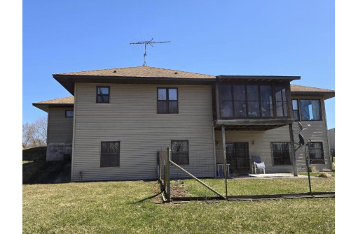 W3137 County Road V, Sheboygan Falls, WI 53085-2928