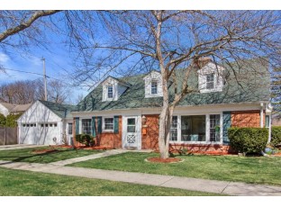 180 East Montclaire Avenue Whitefish Bay, WI 53217-4653