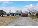 3200 San Juan Trail, Brookfield, WI 53005-7610