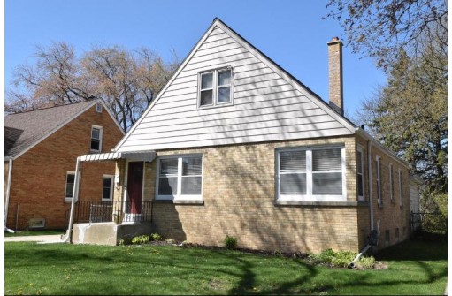 3877 North 87th Street, Milwaukee, WI 53222