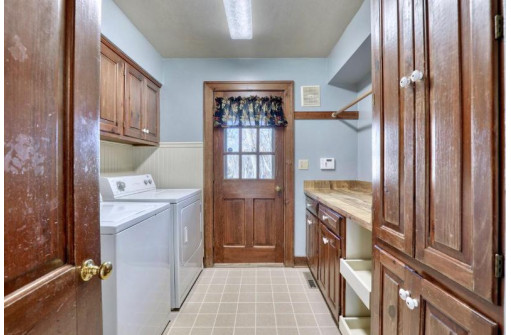 W229S4340 Milky Way Road, Waukesha, WI 53189-7912