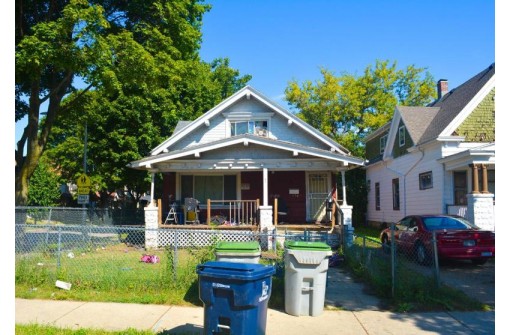 1532 West Concordia Avenue, Milwaukee, WI 53206-2258