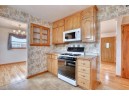 4534 North 101st Street, Wauwatosa, WI 53225-4613