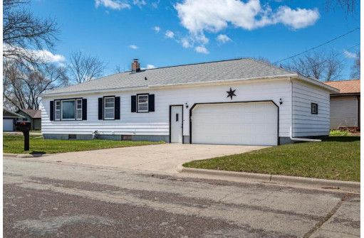 2523 Robinsdale Avenue, La Crosse, WI 54601