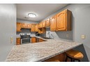 214 Minz Park Circle 2, West Bend, WI 53095-5716