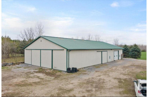 N6165 County Road I, Fredonia, WI 53021-9772