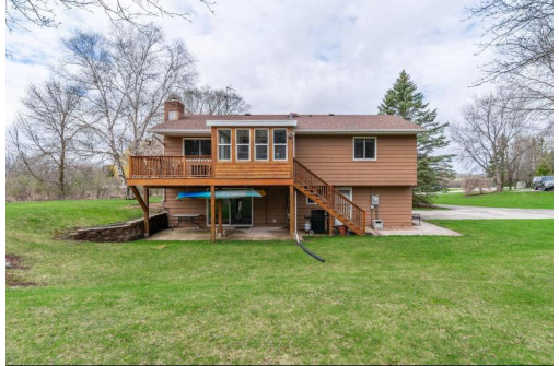 W6793 Cedar View Drive, Elkhart Lake, WI 53020-1800