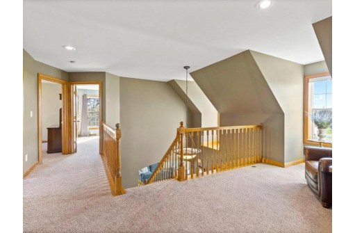 N49W16342 Kristin Court, Menomonee Falls, WI 53051