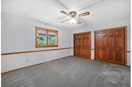 8710 Caldwell Road, Mukwonago, WI 53149-8920