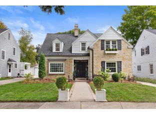 2640 North 89th Street Wauwatosa, WI 53226