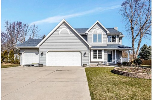 N6215 Woodland Meadows Drive, Sheboygan, WI 53083