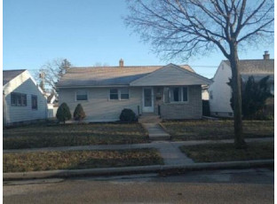 9516 West Melvina Street Milwaukee, WI 53222-2541