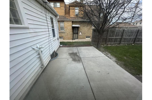 4612 North 18th Street, Milwaukee, WI 53209-6429