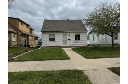 4612 North 18th Street, Milwaukee, WI 53209-6429