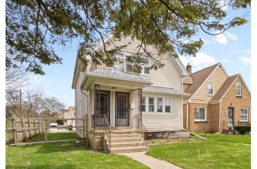 5072 North 26th Street 5074, Milwaukee, WI 53209-5509