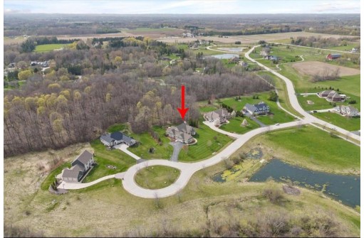 353 Ironstone Court, Cedarburg, WI 53012-8000