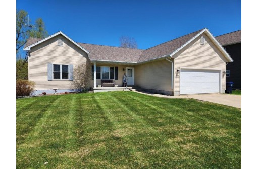 1138 West Rosemary Road, Elkhorn, WI 53121-4298