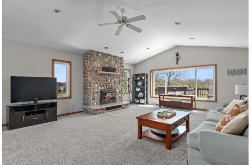 W745 Sunnyside Road, Green Lake, WI 54941-8906