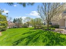 902 North Evergreen Circle, Hartland, WI 53029