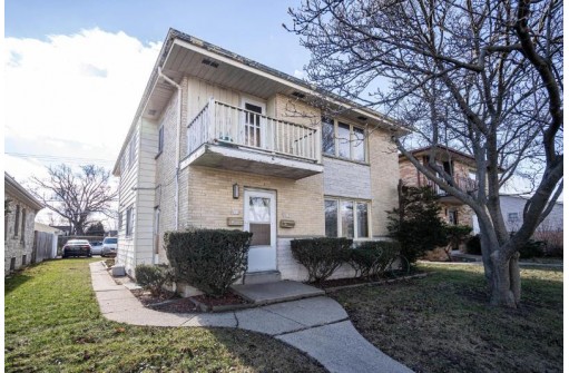 9013 West Hampton Avenue 9015, Milwaukee, WI 53225