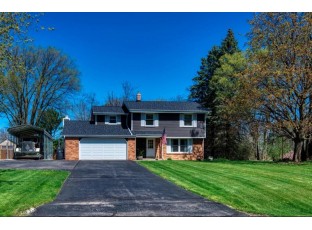 W246S6825 Maple Hill Drive Waukesha, WI 53189