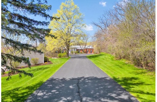 N2441 Snake Road, Lake Geneva, WI 53147