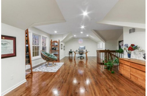 N2441 Snake Road, Lake Geneva, WI 53147