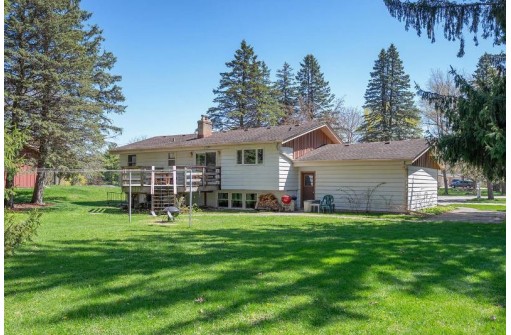 4858 Cedar Hills Drive, Slinger, WI 53086