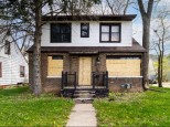 3916 North 30th Street Milwaukee, WI 53216