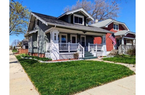 3524 Wright Avenue, Racine, WI 53405-3350