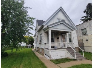 4727 North Hopkins Street Milwaukee, WI 53209