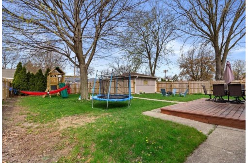 5057 South 19th Street, Milwaukee, WI 53221-3540